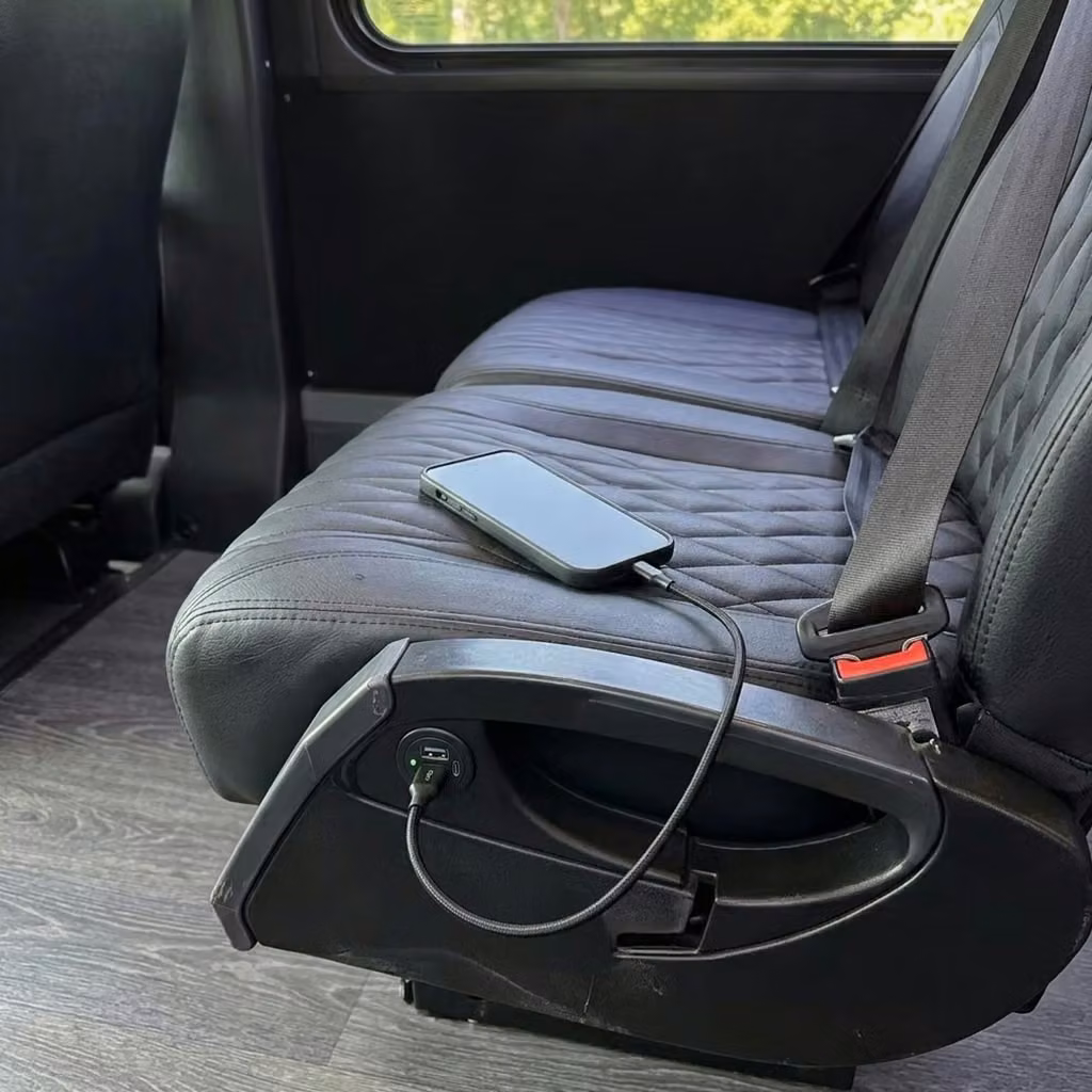 wheat ridge 20 passenger minibus usb charging