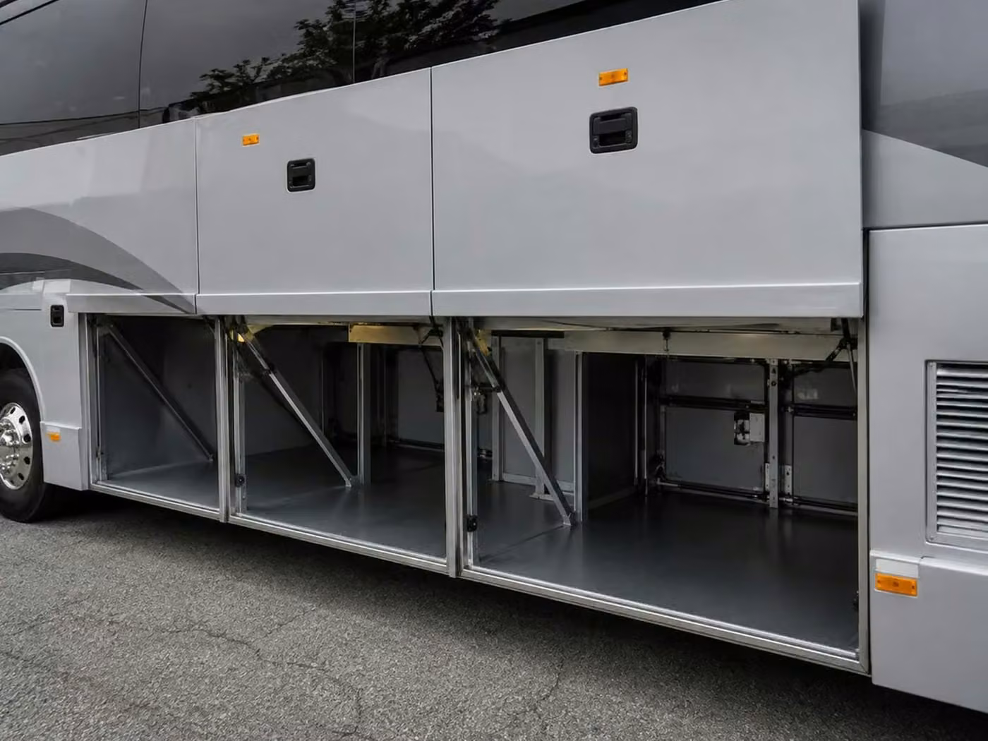 wheat ridge 56 passenger charter bus luggage bays